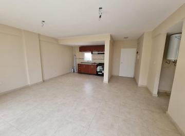 Departamento · 40m² · 2 Ambientes · Alquiler 2 Amb con Balcon Luminoso en Villa Pueyrredon