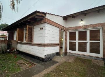 Casa de 3 ambientes, Córdoba · Dúplex 2 Dorm. con Patio y Doble Cochera – B° Marqués de Sobremonte