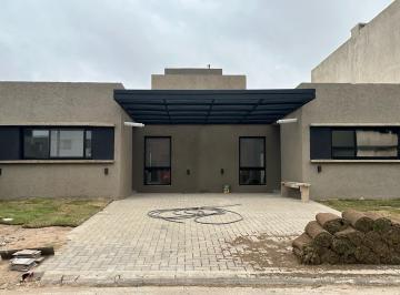 PH · 70m² · 2 Dormitorios · 1 Cochera · Duplex 2 Dorm. en Colinas de Manantiales