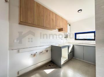 Casa · 67m² · 2 Dormitorios · 1 Cochera · Duplex en Venta 2 Dorm Rincones de Manantiales