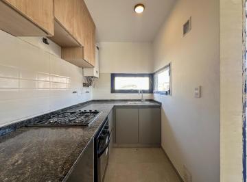 Casa · 67m² · 2 Dormitorios · 1 Cochera · Duplex en Venta 2 Dorm Rincones de Manantiales