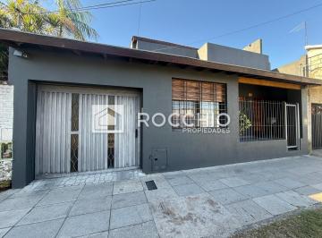 Casa · 277m² · 5 Ambientes · 2 Cocheras · Casa en Venta 5 Ambientes J. L Suarez