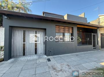 Casa · 277m² · 5 Ambientes · 2 Cocheras · Casa en Venta 5 Ambientes J. L Suarez