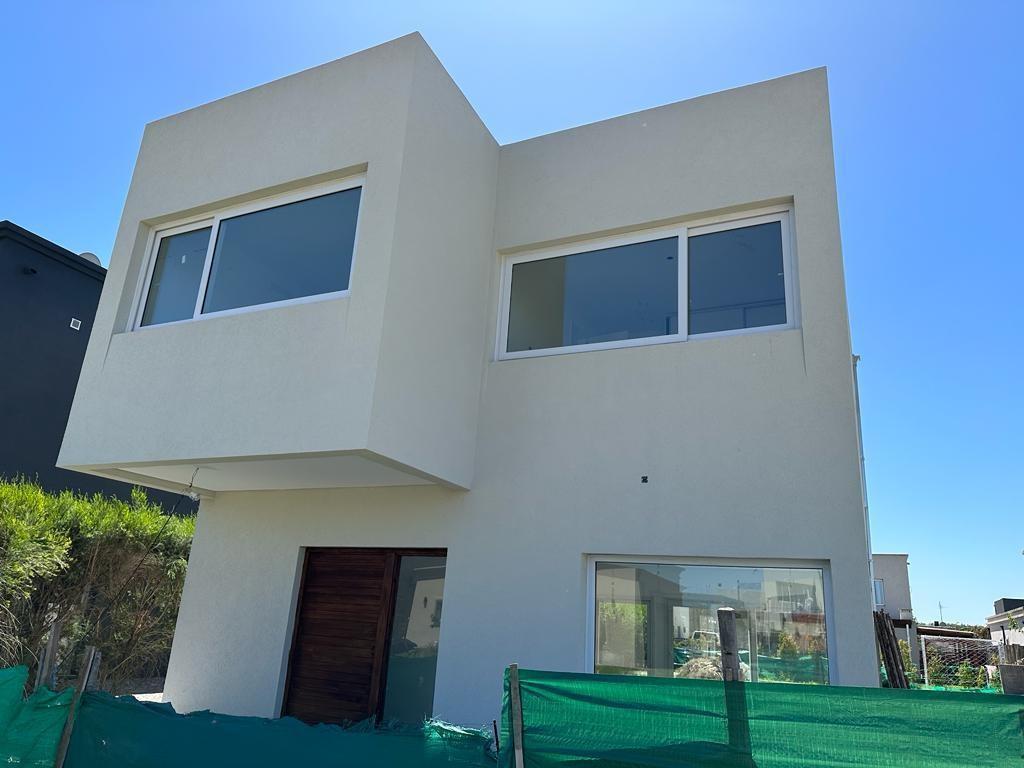 Casa en venta de 3 dormitorios - Vila Marina 0