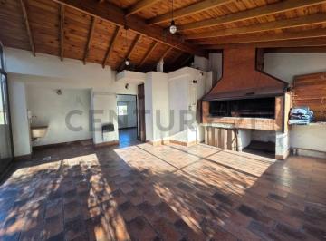 PH · 173m² · 4 Ambientes · Venta PH 4 Ambientes + Quincho en Monte Castro