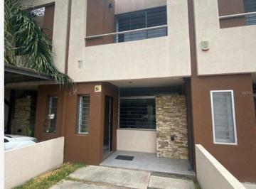 Departamento de 4 ambientes, Ituzaingó · Departamento 4 Ambientes en Alquiler Ituzaingo