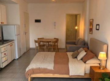 Departamento de 1 ambiente, Villa Urquiza · Alquiler. Monoambiente Al Frente C/balcon