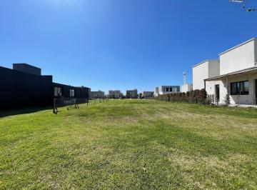 Terreno · 514m² · Terreno Lote en Venta Ubicado en Las Araucarias, Pilar, G. B. a. Zona Norte