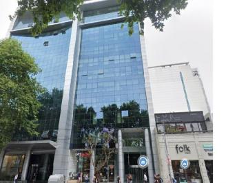 Oficina comercial · 180m² · 6 Ambientes · 2 Cocheras · Oficinas de Categoría Lista Para Entrar con 2 Cocheras