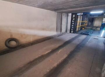 Garage · 14m² · Venta Cochera Retiro Seguridad 24hs Oportunidad