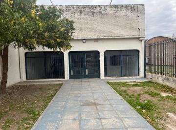 Foto · Local Comercial y Galpones en Venta