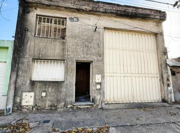 Local comercial · 208m² · Galpon en Venta!