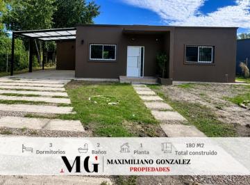Casa · 160m² · 5 Ambientes · 1 Cochera · Casa Alquiler - Barrio Links, La Union