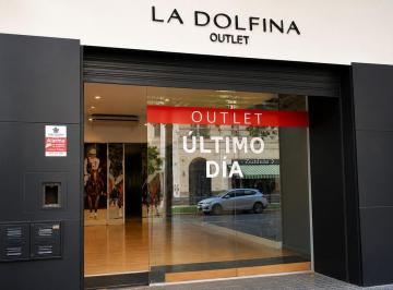 Local comercial · 210m² · Alquiler Local, Oficina, Super, o Distribución en Centro