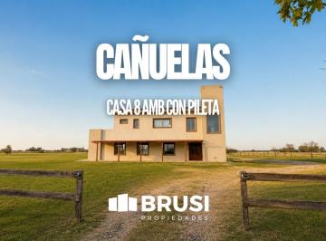 Casa · 510m² · 8 Ambientes · 3 Cocheras · Casa de 8 Amb en Venta en Chacras de La Trinidad - Cañuelas