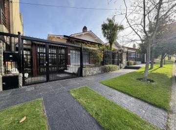 Casa · 280m² · 7 Ambientes · 2 Cocheras · Casa en Mar del Plata
