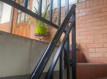 PH de 2 ambientes, Constitución · PH 2 Amb Amoblado con Terraza y Parrilla 2do X Escalera
