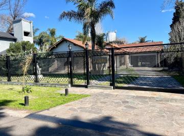 Casa · 429m² · 5 Ambientes · 3 Cocheras · Venta Casa en Barrio El Cortijo