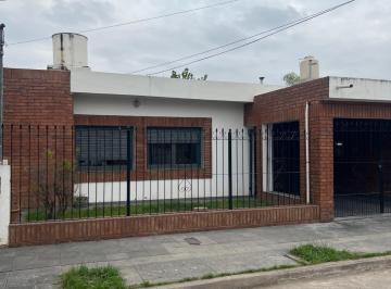 Foto · Casa 3 Dorm. - B Altos de Velez Sarsfield!