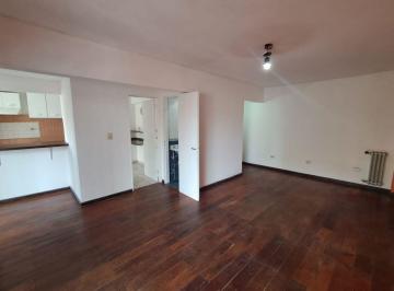 Departamento de 6 ambientes, Rosario · Alquiler | Departamento de 2 Dorm. Amplios con Balcón Corrido y Calefacción Central - Catamarca