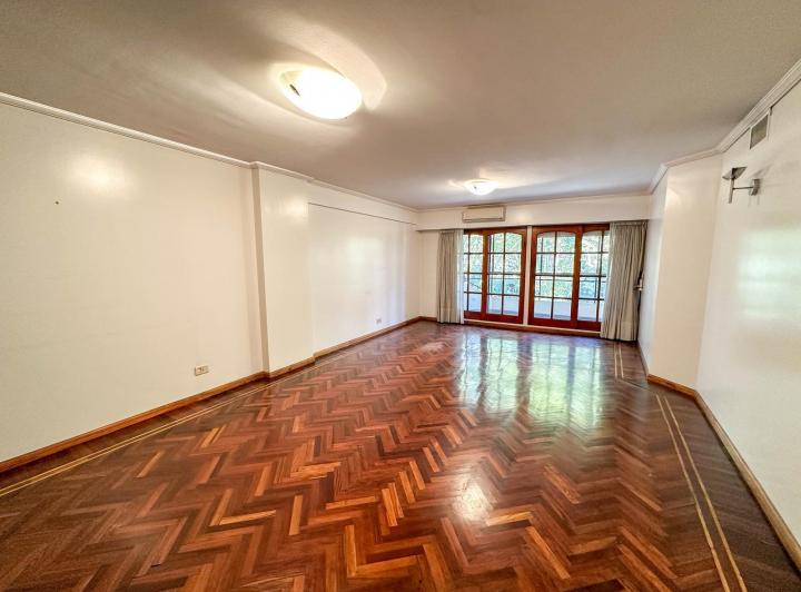 Departamento · 162m² · 6 Ambientes · 1 Cochera