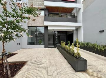 Departamento · 94m² · 3 Ambientes · 1 Cochera · Departamento de Tres Ambientes Piso Entero