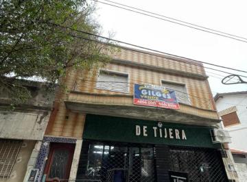 Local comercial · 270m² · Local + 3 Deptos a Refaccionar - Caseros