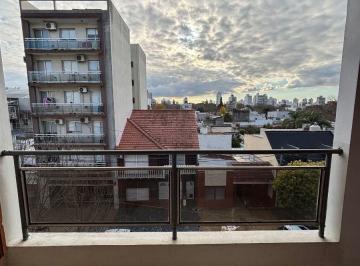 Departamento de 2 ambientes, La Plata · Alquiler 1 Dormitorio - 3° Piso por Escalera