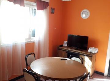 PH · 65m² · 3 Ambientes · Venta PH Al Frente Terraza Parrilla Monte Castro