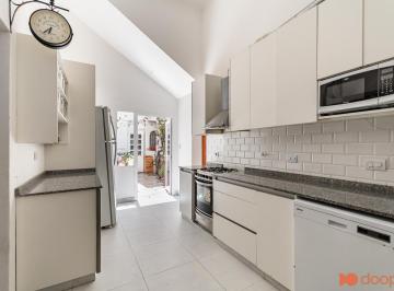 PH · 96m² · 3 Ambientes · Venta PH 3 Ambientes Caballito Patio Parrilla