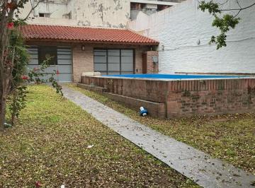 Oficina comercial de 10 ambientes, Córdoba · Oficina Comercial de 250 m² en Alquiler en General Paz