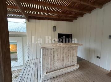 Casa · 170m² · 4 Ambientes · 1 Cochera · Casa Chalet en Venta en Costa Esmeralda, Costa Atlántica, Buenos Aires