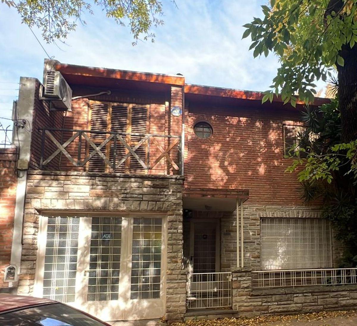 Manzanares 4300,  Saavedra, Capital Federal