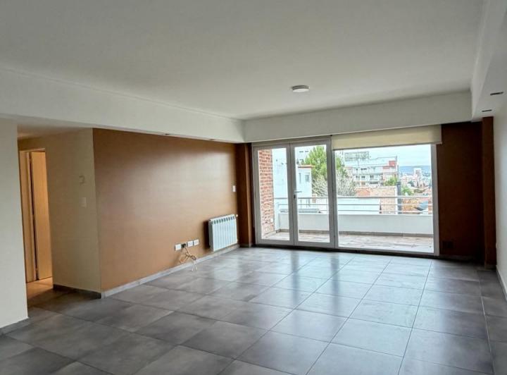 Departamento · 110m² · 5 Ambientes · 1 Cochera