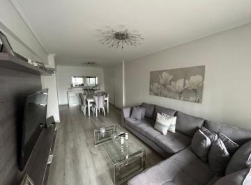 Departamento de 4 ambientes, Avellaneda · Departamento 4 Ambientes en Venta