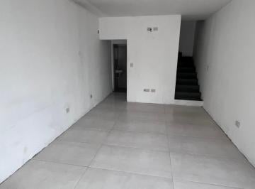 Local comercial , La Plata · Alquiler | Excelente Local Comercial Sobre Camino Centenario (City Bell)