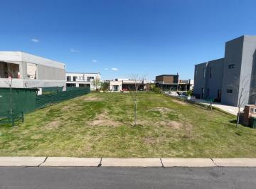 Terreno · 613m² · Lote en Venta en El Barrio Riberas, Puertos del Lago, Escobar