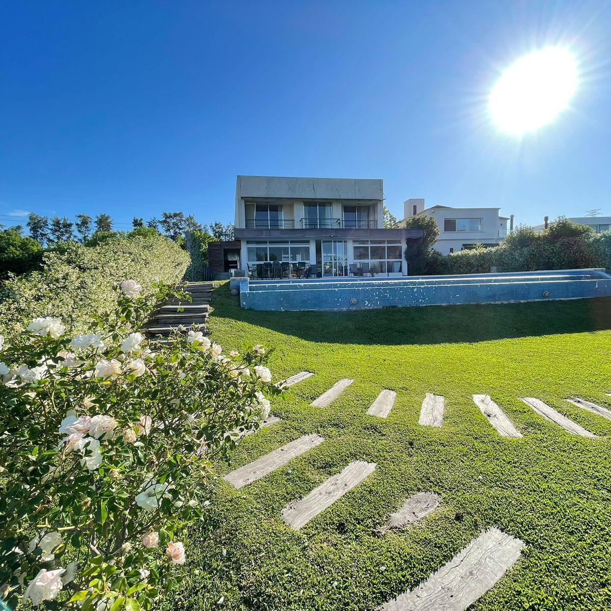 Casa EN Venta EN Santa Catalina AL RÍO | Villanueva | Tigre