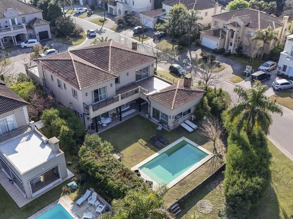 Casa EN Venta EN  EL Barrio Barrancas DEL Lago, Nordelta