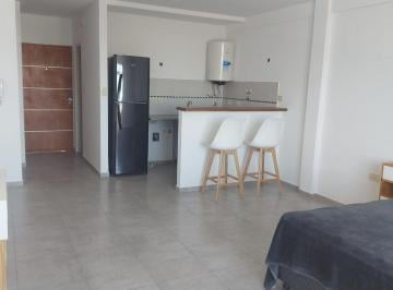 Departamento · 33m² · 1 Ambiente · Alquiler de Monoambiente con Terraza