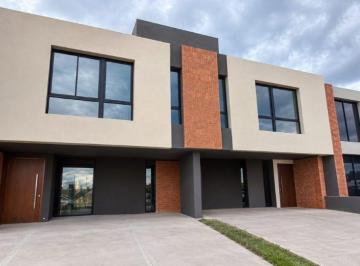 Casa de 4 ambientes, Córdoba · Duplex Premium - a Estrenar!