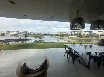 Casa · 432m² · 7 Ambientes · 2 Cocheras · Casa a La Venta, 3 Dorm., Frente Al Lago, Virazón