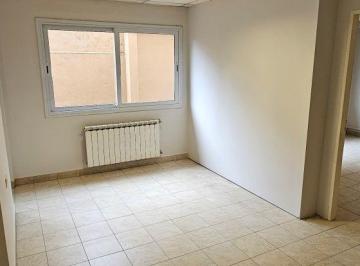Oficina comercial de 3 ambientes, Salta · Oficina en Alquiler. Calle Santiago del Estero Al 500