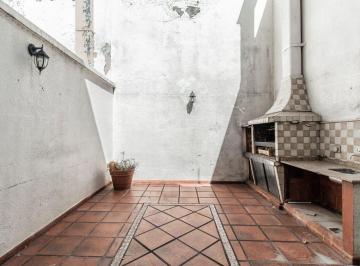 Casa · 120m² · 5 Ambientes · 2 Cocheras · PH Triplex. Venta. Permuta. Floresta. Apto Crédito