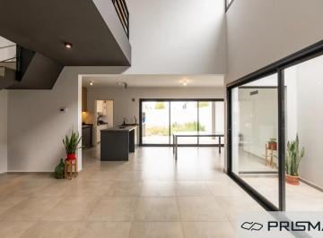 Casa de 5 ambientes, Córdoba · Dúplex - 3 Dorm. - Solares de Manantiales