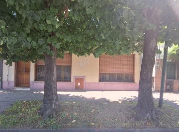 Casa · 95m² · 3 Ambientes · Casa en Venta Boulogne, San Isidro