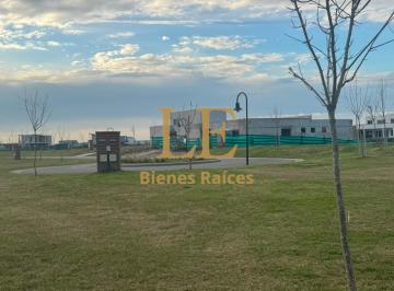 Terreno · 779m² · Venta Lote Interno en El Naudir
