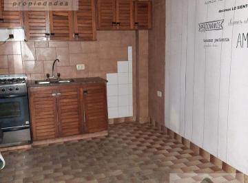 PH · 80m² · 3 Ambientes · 1 Cochera · PH - Ensenada
