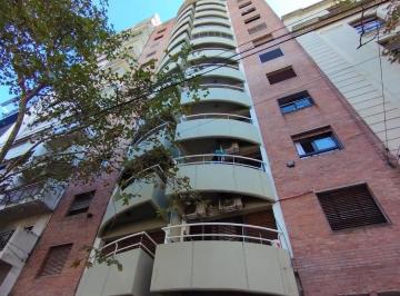 Departamento · 40m² · 3 Ambientes · 50 Nº913 Entre 13 y 14 - 10ºb