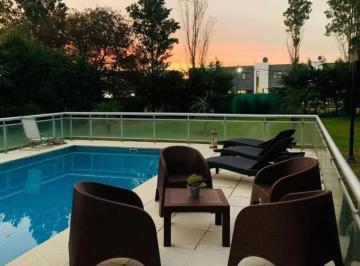 Casa · 250m² · 5 Ambientes · 2 Cocheras · Brickland a La Venta Amueblado - Canning - Esteban Echeverría